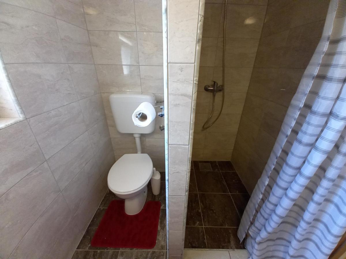 Apartment & Studio Vrdoljak Sveti Anton  外观 照片