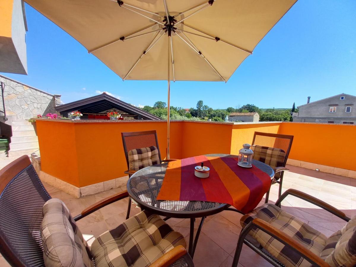 Apartment & Studio Vrdoljak Sveti Anton  外观 照片