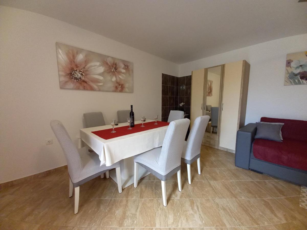 Apartment & Studio Vrdoljak Sveti Anton  外观 照片
