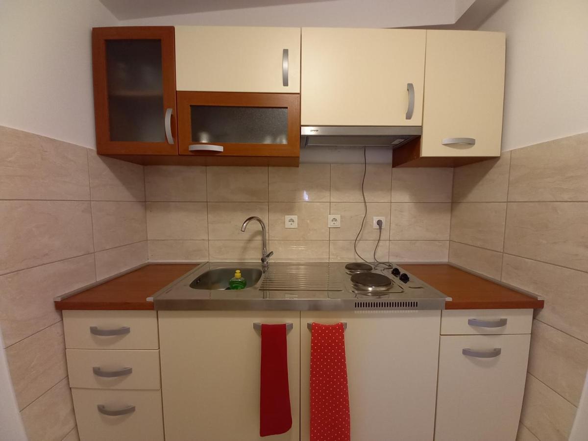 Apartment & Studio Vrdoljak Sveti Anton  外观 照片