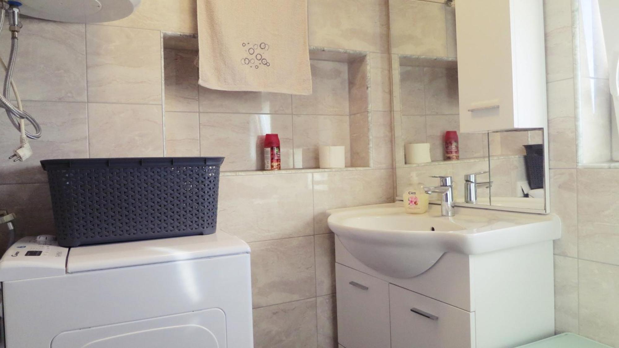 Apartment & Studio Vrdoljak Sveti Anton  客房 照片